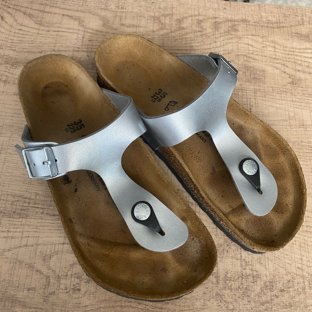 Womens Gizeh Birkenstocks size 35